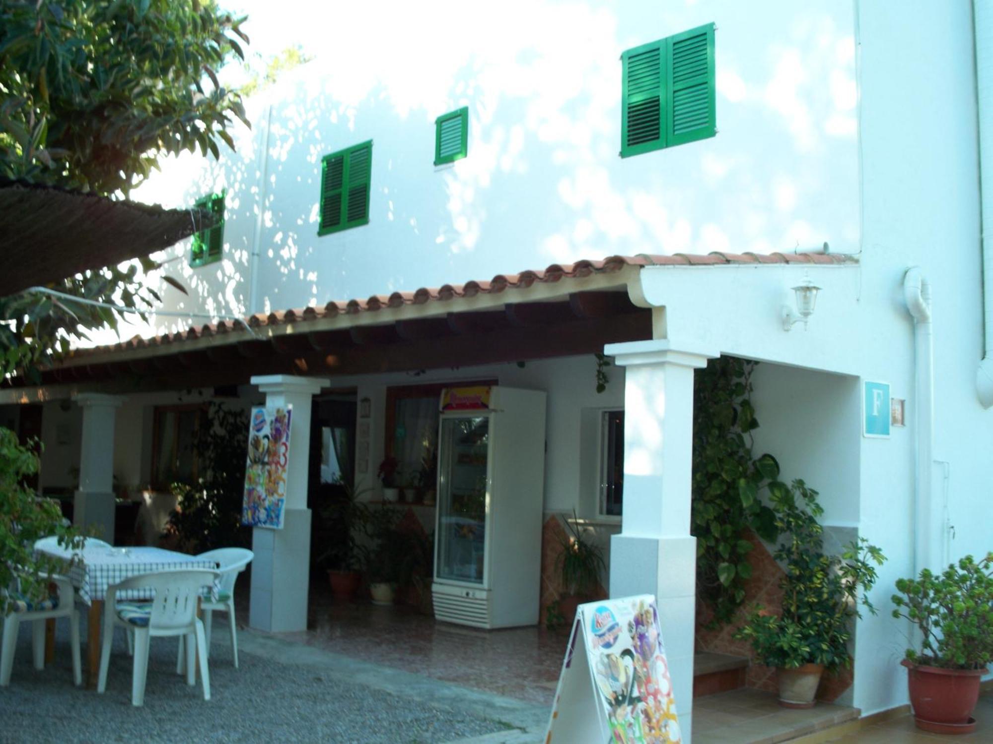 Pension Las Tres Golondrinas Playa DPlaya Des Figueral المظهر الخارجي الصورة